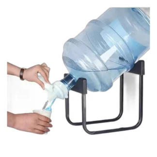 Metalowy stojak do butelek z wodą z kranikiem dla domu i biura — zdjęcie 1